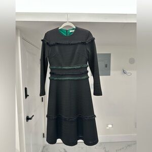 Gorgeous black and green modest dress. Size 38.